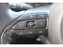 Mazda 2 Hybrid 1.5 Exclusive-line Stuur- en Stoelverwarming l Apple Carplay/ Android auto l Keyless l Automaat l Parkeercamera l Adaptief Cruise control l
