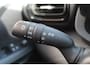 Mazda 2 Hybrid 1.5 Exclusive-line Stuur- en Stoelverwarming l Apple Carplay/ Android auto l Keyless l Automaat l Parkeercamera l Adaptief Cruise control l