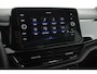 Volkswagen T-Roc 1.5 TSI 150pk DSG R-Line Business+ Black Style Trekhaak Camera IQ.Light Panoramadak Virtual Cockpit Navigatie