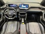 Peugeot 2008 1.2 PureTech GT-Line | Panoramadak | Adaptive Cruisecontrole | Focal | Massage | Lederen bekleding | LED | Achteruitrijcamera || Achteruitrijcamera | Afwijkende dakkleur | Apple Carplay/Android Auto|telefoonintegratie premium