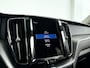 Volvo XC60 B4 Momentum | 360° camera | Stoel- en stuurverwarming | Trekhaak