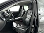Volvo XC60 B4 Momentum | 360° camera | Stoel- en stuurverwarming | Trekhaak