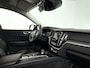 Volvo XC60 B4 Momentum | 360° camera | Stoel- en stuurverwarming | Trekhaak