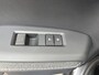 Lexus LBX Business Line 2WD Parkeer en Dodehoek Sensoren Stoel Stuur Verwarming