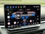Volkswagen T-Roc 1.5 eTsi R-Line Trekhaak | Pano | 20"