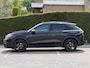 Volkswagen T-Roc 1.5 eTsi R-Line Trekhaak | Pano | 20"