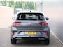 Volkswagen T-Roc 1.5 TSI Sport Business R 150 pk Automaat Navi / Apple Carplay / DAB / Stoeverwarming / Camera / Trekhaak