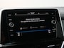 Volkswagen T-Roc 1.5 TSI Sport Business R 150 pk Automaat Navi / Apple Carplay / DAB / Stoeverwarming / Camera / Trekhaak