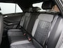 Volkswagen T-Roc 1.5 TSI Sport Business R 150 pk Automaat Navi / Apple Carplay / DAB / Stoeverwarming / Camera / Trekhaak