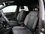Volkswagen T-Roc 1.5 TSI Sport Business R 150 pk Automaat Navi / Apple Carplay / DAB / Stoeverwarming / Camera / Trekhaak
