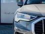 Audi Q3 35 TFSI Advanced edition Plus | 1e Eigenaar | Trekhaak (wegklapbaar) | Origineel Nederlands | Camera | Elektrisch verstelbare stoel(en) met geheugen | Chronos Grijs Metallic | LED | Alcantara | Virtual Cockpit | Elektrische Kofferklep |