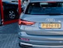 Audi Q3 35 TFSI Advanced edition Plus | 1e Eigenaar | Trekhaak (wegklapbaar) | Origineel Nederlands | Camera | Elektrisch verstelbare stoel(en) met geheugen | Chronos Grijs Metallic | LED | Alcantara | Virtual Cockpit | Elektrische Kofferklep |