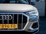 Audi Q3 35 TFSI Advanced edition Plus | 1e Eigenaar | Trekhaak (wegklapbaar) | Origineel Nederlands | Camera | Elektrisch verstelbare stoel(en) met geheugen | Chronos Grijs Metallic | LED | Alcantara | Virtual Cockpit | Elektrische Kofferklep |