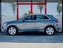Audi Q3 35 TFSI Advanced edition Plus | 1e Eigenaar | Trekhaak (wegklapbaar) | Origineel Nederlands | Camera | Elektrisch verstelbare stoel(en) met geheugen | Chronos Grijs Metallic | LED | Alcantara | Virtual Cockpit | Elektrische Kofferklep |