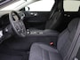Volvo V60 B4 Essential Edition | Trekhaak | Climate | Park Assist |
