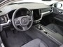 Volvo V60 B4 Essential Edition | Trekhaak | Climate | Park Assist |