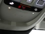 Volvo V60 B4 Essential Edition | Trekhaak | Climate | Park Assist |