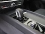 Volvo V60 B4 Essential Edition | Trekhaak | Climate | Park Assist |