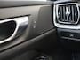 Volvo V60 B4 Essential Edition | Trekhaak | Climate | Park Assist |