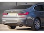 BMW 3-Serie 330e M-SPORT SCHUIFDAK, INDIVIDUAL LEDER, LASER, HUD, HARMAN/KARDON, ADAPT. CRUISE, SPORTSTOELEN, DRAVIT GRAU