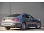 BMW 3-Serie 330e M-SPORT SCHUIFDAK, INDIVIDUAL LEDER, LASER, HUD, HARMAN/KARDON, ADAPT. CRUISE, SPORTSTOELEN, DRAVIT GRAU