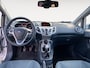 Ford Fiesta 1.25 Titanium 82PK | 17" Lichtmetalen velgen | Climate Control | Cruise Control | Parkeersensoren | Bluetooth | Voorruitverwarming | Privacy Glass | Grote Achterspoiler | Onderhoudsbeurt 4-2026 uitgevoerd