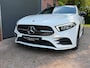 Mercedes-Benz A-klasse 200 Premium AMG | Widescreen l Burmester | Pano | Apple CarPlay | Sfeerverlichting l Camera