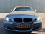 BMW 3-Serie Touring 318i Business Line * Navi * Cruise * Climate * Leer * Trekhaak *