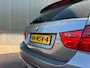 BMW 3-Serie Touring 318i Business Line * Navi * Cruise * Climate * Leer * Trekhaak *