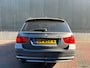 BMW 3-Serie Touring 318i Business Line * Navi * Cruise * Climate * Leer * Trekhaak *