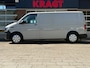 Volkswagen Transporter 2.0 TDI L2H1 150PK!|DSG Automaat|cruise control|airco|achteruitrijcamera|apple carplay|drie zitplaatsen