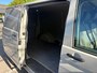 Volkswagen Transporter 2.0 TDI L2H1 150PK!|DSG Automaat|cruise control|airco|achteruitrijcamera|apple carplay|drie zitplaatsen