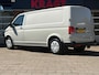 Volkswagen Transporter 2.0 TDI L2H1 150PK!|DSG Automaat|cruise control|airco|achteruitrijcamera|apple carplay|drie zitplaatsen