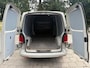 Volkswagen Transporter 2.0 TDI L2H1 150PK!|DSG Automaat|cruise control|airco|achteruitrijcamera|apple carplay|drie zitplaatsen