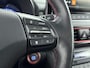 Hyundai Kona 1.6 GDI HEV PREMIUM SKY | TREKHAAK | OPEN DAK | LEDER | NAVI | CLIMA | CRUISE ADAPT. | CAMERA | 18'' LM VELGEN | APPLE CAR PLAY & ANDROID AUTO | STOEL- & STUURVERWARMING | LAGE KMSTAND! |
