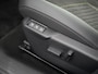 Peugeot e-208 GT | Adaptieve cruise control met Stop&Go functie | Elektrische parkeerrem | Elektrische parkeerrem