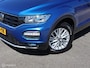 Volkswagen T-Roc TSI 110 PK H6 Style Navigatie Stoelverw DonkerGlas Chroom Clima