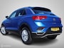 Volkswagen T-Roc TSI 110 PK H6 Style Navigatie Stoelverw DonkerGlas Chroom Clima