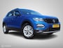 Volkswagen T-Roc TSI 110 PK H6 Style Navigatie Stoelverw DonkerGlas Chroom Clima