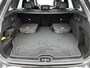 Mercedes-Benz GLC 300e 4MATIC Business Solution Luxury | Parkeerpakket met 360°-camera | Comfortpakket Plus | Trekhaak | Panoramaschuifdak | Sierdelen openporig hout aluminiumlines | DISTRONIC |