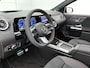 Mercedes-Benz EQA 250+ Business Solution AMG 71 kWh | Premium pakket | Nightpakket | Trekhaak | Smartphone integratie | Panoramaschuifdak | 360° camera | Sierdelen in Star Pattern | Head-up display | Burmester Surround Sound systeem |