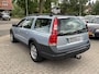 Volvo V70 2.4T AWD Comfort 7 PERSOONS Xenon BTW voordeel €450,-