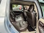 Volvo V70 2.4T AWD Comfort 7 PERSOONS Xenon BTW voordeel €450,-