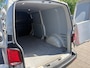 Volkswagen Transporter 2.0 TDI L2H1150PK!|DSG Automaat|cruise control|airco|achteruitrijcamera|apple carplay|drie zitplaatsen