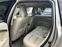 Volvo V70 2.5T 200pk Summum + NIEUW LPG Systeem Bluetooth BTW voordeel €1150,-