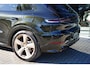 Porsche Cayenne 3.0 E-Hybrid / Dark Olive P.T.S.