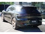 Porsche Cayenne 3.0 E-Hybrid / Dark Olive P.T.S.