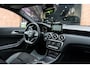 Mercedes-Benz A-klasse 180 AMG Night Pano / H&K / Camera