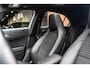 Mercedes-Benz A-klasse 180 AMG Night Pano / H&K / Camera