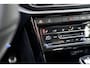 Volkswagen T-Roc 1.5 TSI R-Line Pano / IQ / Camera